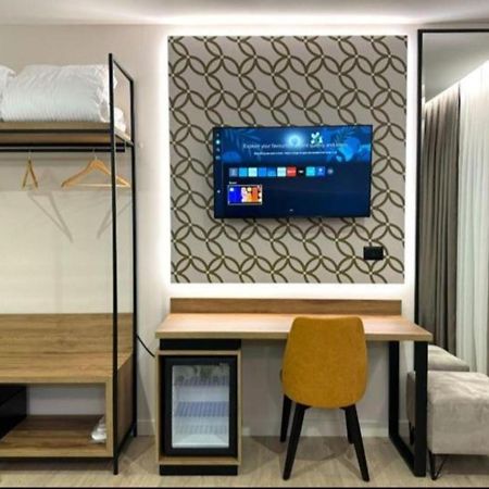 Hotel Dior Krujë Екстериор снимка