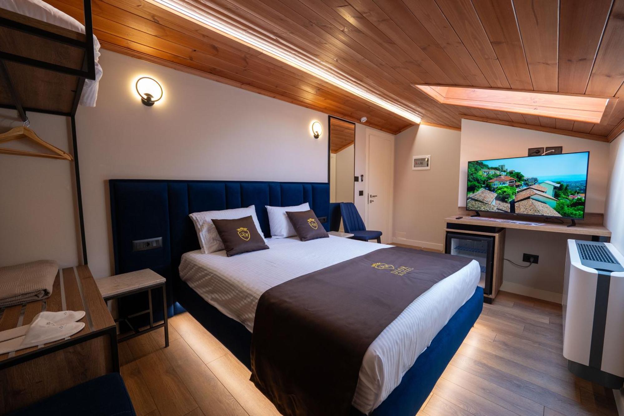 Hotel Dior Krujë Екстериор снимка