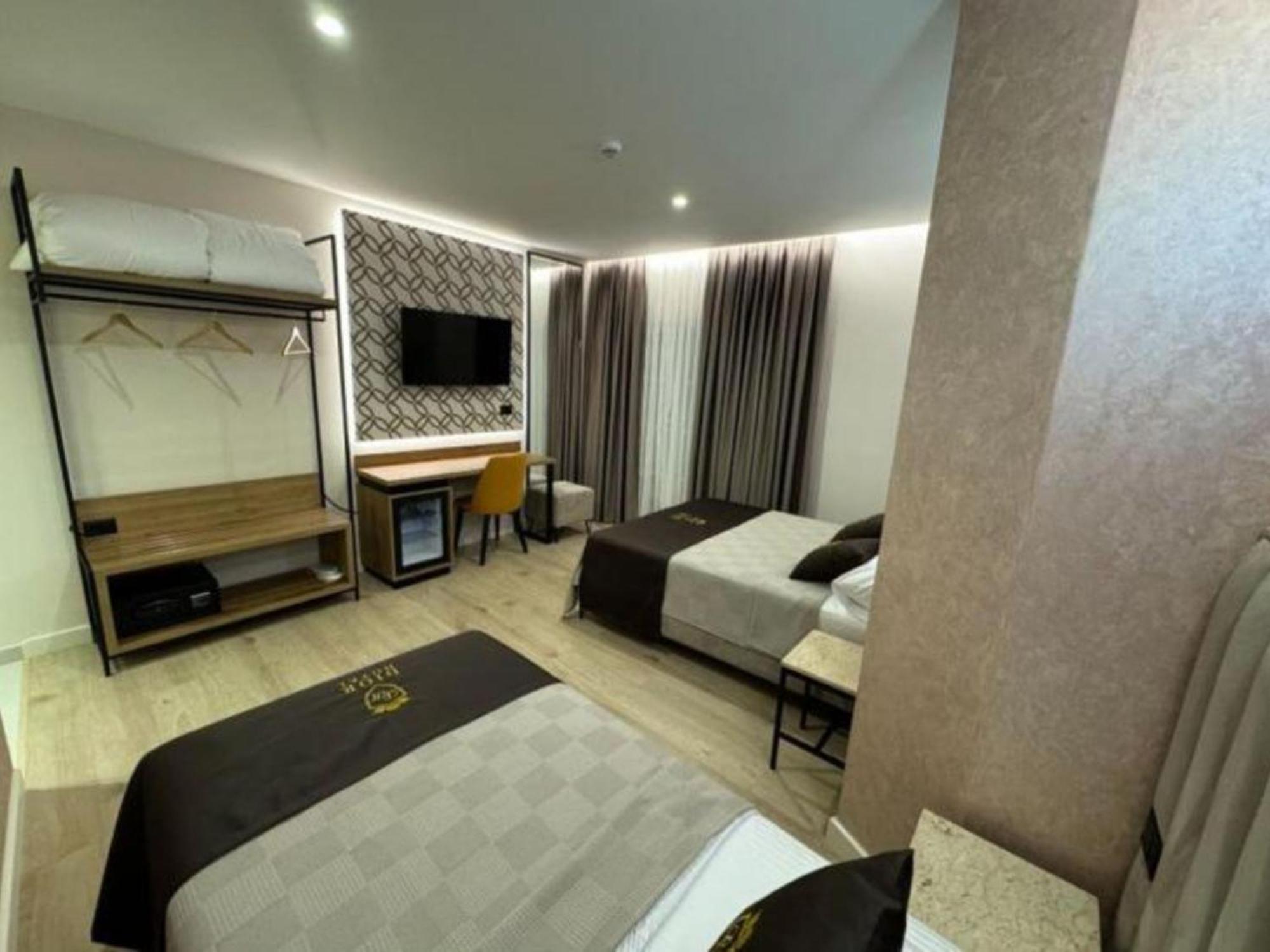 Hotel Dior Krujë Екстериор снимка